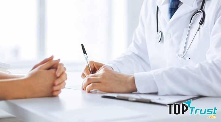 Cần tham khảo ý kiến bác sĩ và dược sĩ trước khi dùng