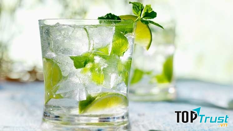 Nước chanh, trà xanh không đường, thảo dược mới là thức uống khôn ngoan của những người đang muốn giảm cân.