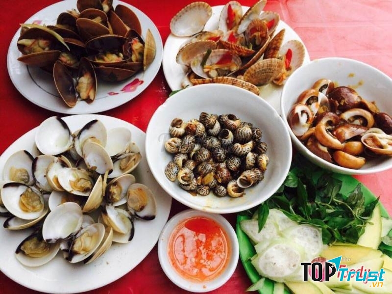 Ốc, xìa, sò, ốc _hải sản đường Xuân Diệu