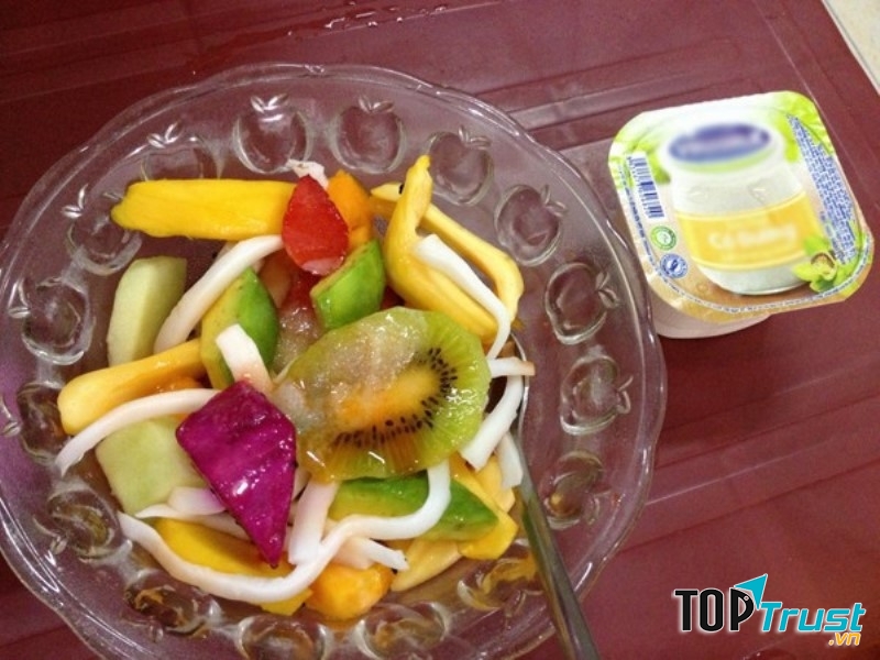 Khu ăn vặt hẻm 177 Lý Tự Trọng, quận 1