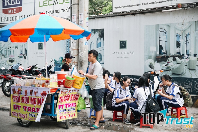 Khu ăn vặt trường Marie Curie