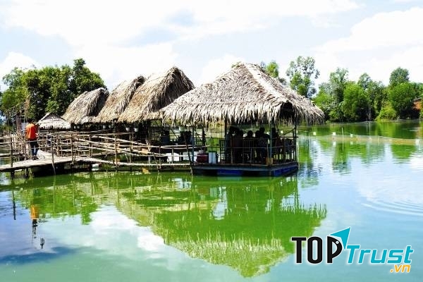 Khu câu cá Xuân Hương