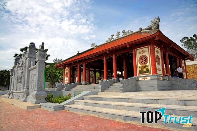Khu di tích lịch sử Truông Bồn