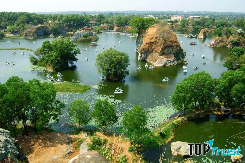 Khu du lịch Bửu Long