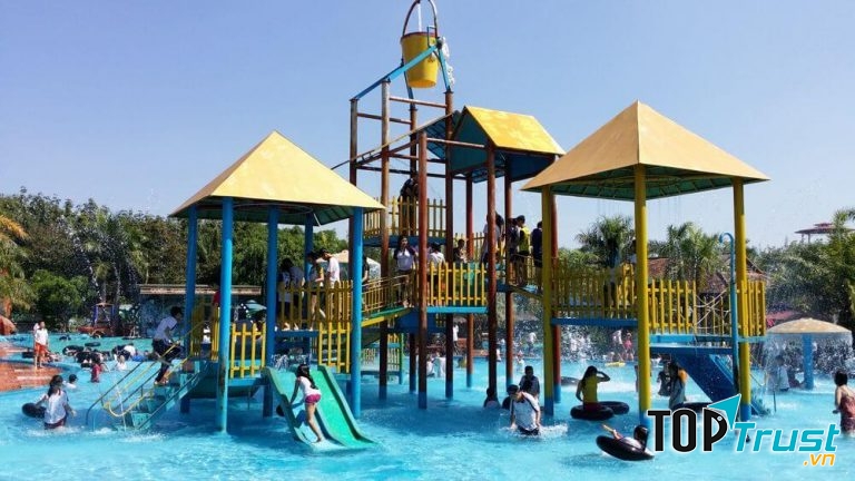 Công viên Long Điền Sơn