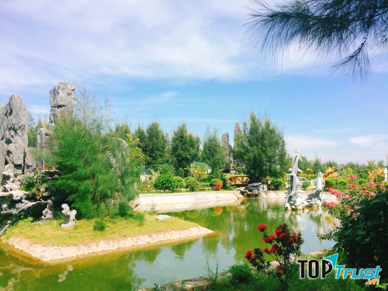Khu du lịch sinh thái Cồn Đen
