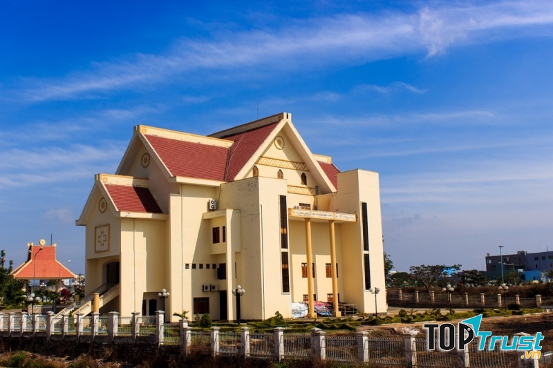 Bảo tàng KonTum với những đồ vật được mô phỏng hết sức sống động