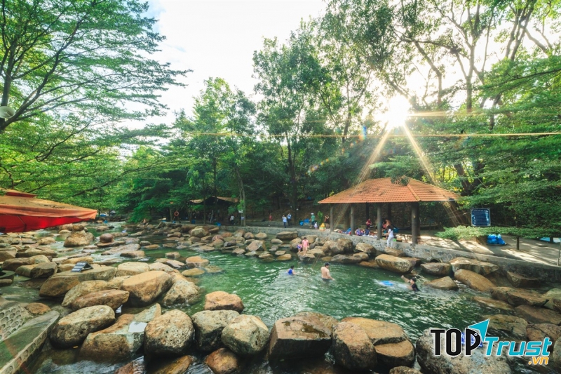 Không gian thoáng mát.