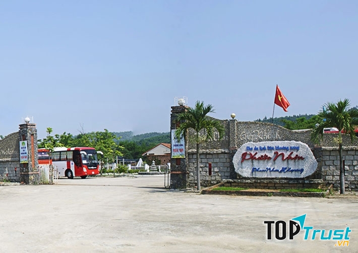 Khu du lịch suối khoáng nóng Phước Nhơn