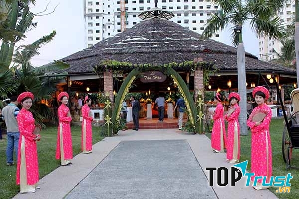 Khu du lịch Văn Thánh