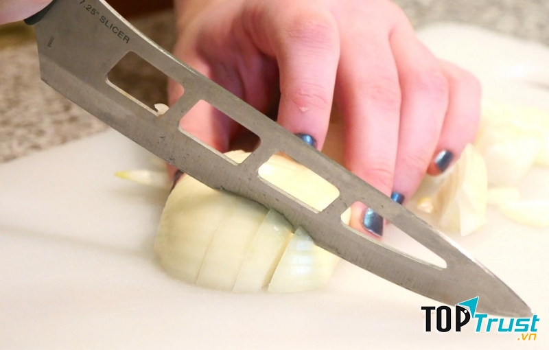 Khử mùi hành tỏi ở tay