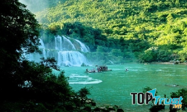 Khu rừng nguyên sinh Pù Mát