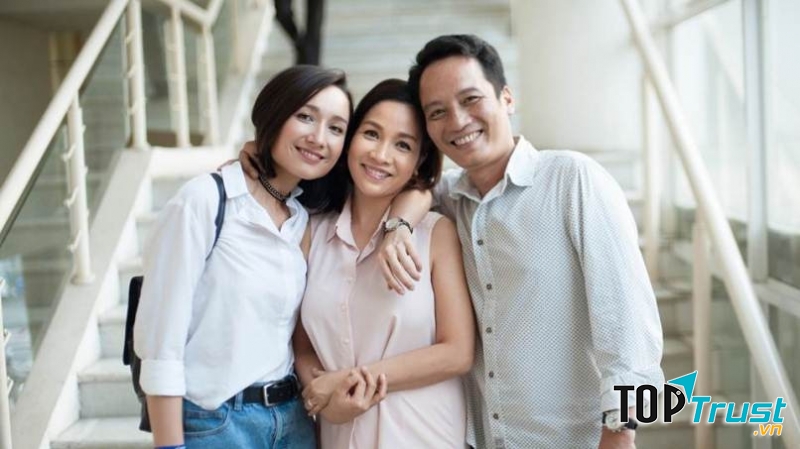 gia đình Mỹ Linh - Minh Quân