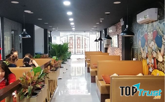 Khun Thai Trung Tuyến - Nguyễn Ảnh Thủ