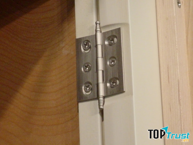 Bạn thử mở bia bằng cách này một lần xem sao