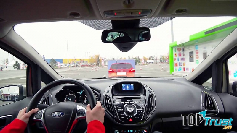 Nếu bạn luôn thấy thất vọng vì khả năng điều khiển xe tồi tệ, thì hãy nhớ rằng đó không hoàn toàn là do lỗi của bản thân bạn.