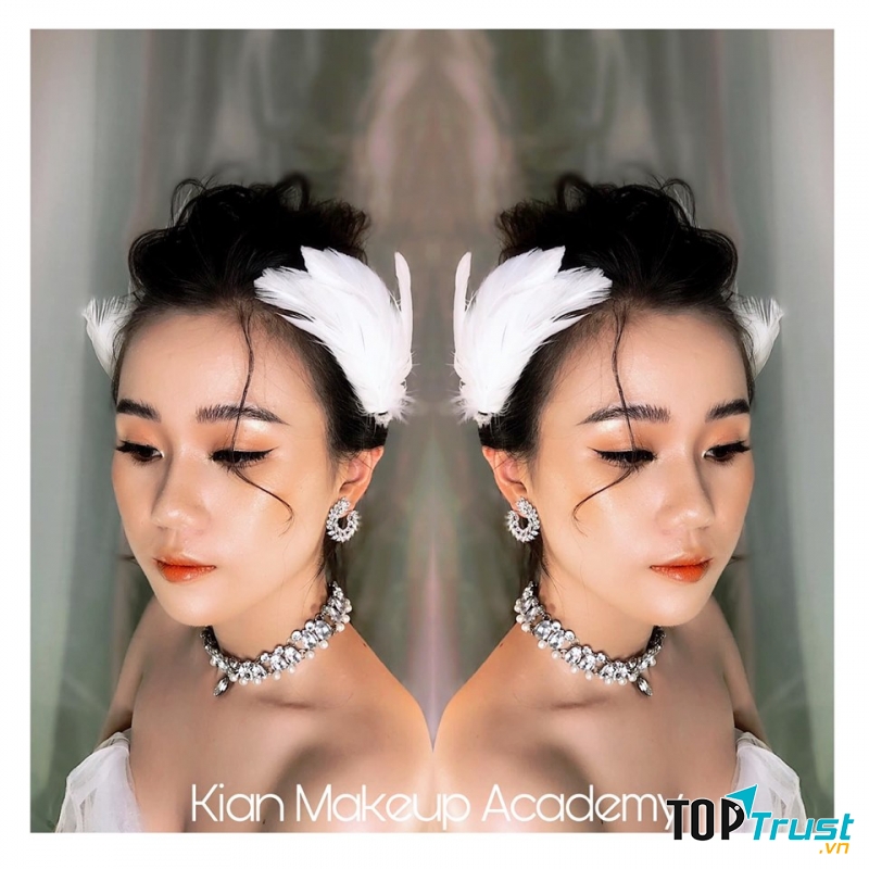 Kian Makeup Academy.