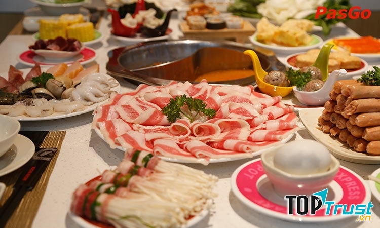 Lẩu băng chuyền Kichi Kichi