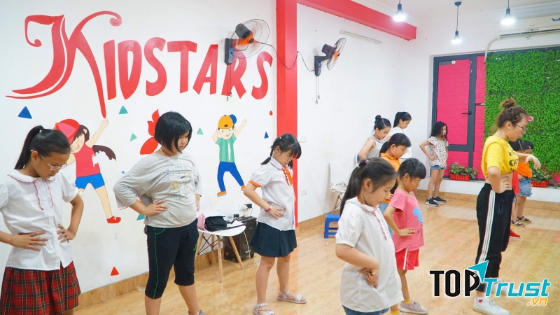 KIDSTARS_Trung tâm dạy nhảy hiện đại cho trẻ từ 3 - 15 tuổi
