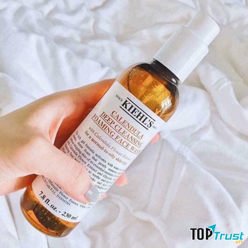 Kiehl’s Calendula Deep Cleansing Foaming Face Wash