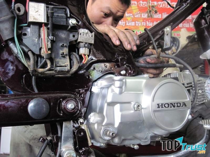 Kiểm tra động cơ