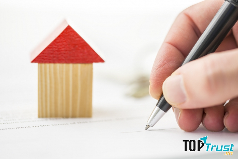 Các sinh viên cần kiểm tra giấy tờ đặt cọc cho thật kỹ và lưu ý những điểm sau để làm bằng chứng rõ ràng: