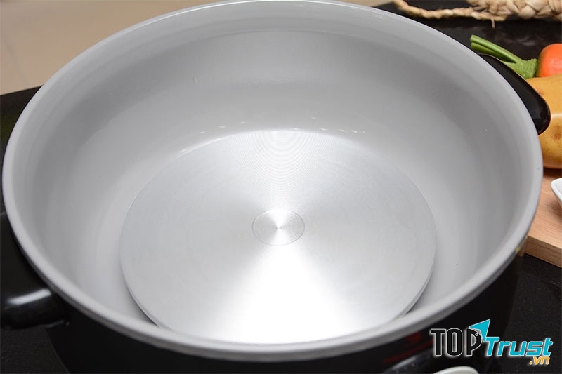 Kiểm tra mâm nhiệt trước khi mua