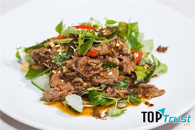 Thịt bò xào kiến