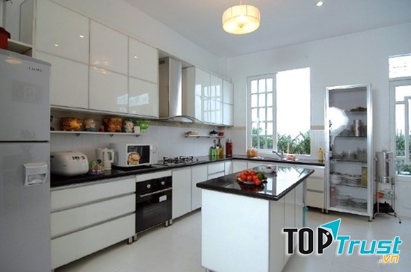 Bếp kiêng đặt ở vị trí có nhiều gió