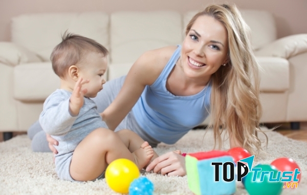 Mẹ sau sinh nên vận động nhẹ nhàng