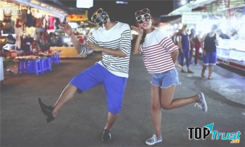 Cứ nhí nhố tạo dáng là sẽ có ngay bức ảnh cực chất mang đậm phong cách của riêng mình.