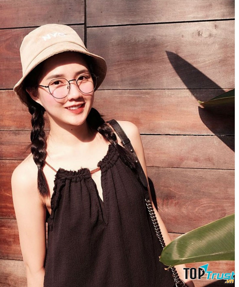 Kiều Trinh.