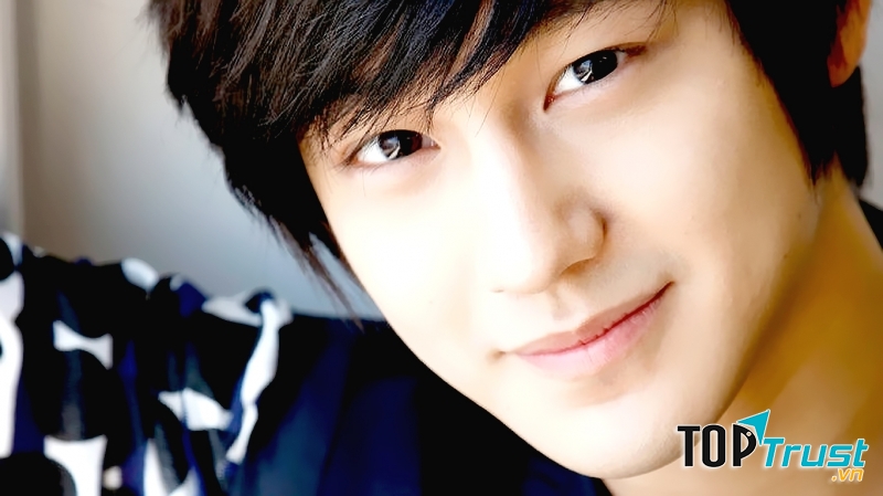 Kim Bum