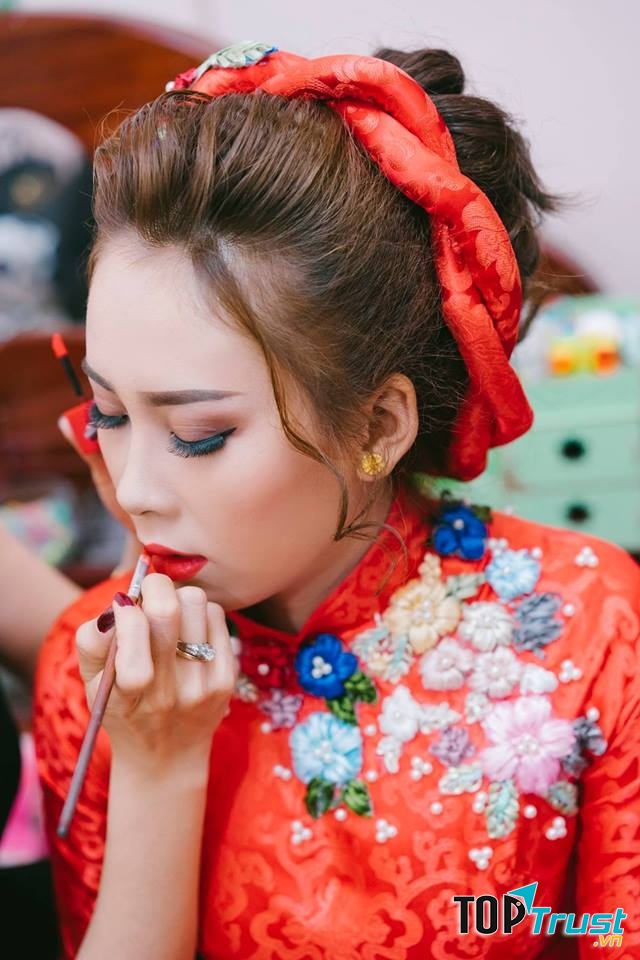 Kim Ngoc Le make Up (Áo Cưới Ngọc Phương Uyên)