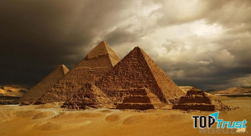 Kim tự tháp Giza