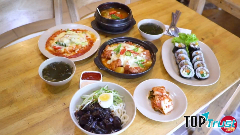 Kimbap FC - Món ăn Hàn Quốc