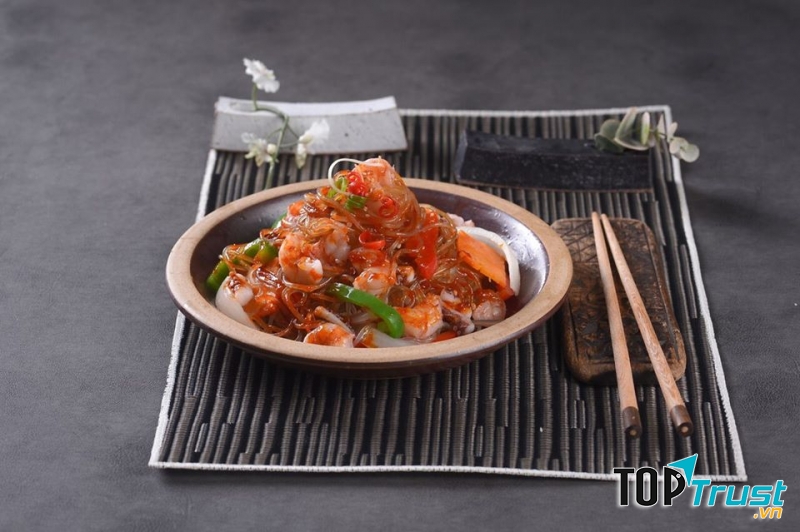 King BBQ là địa chỉ ăn món Hàn rất được yêu thích bởi tín đồ ẩm thực Hàn tại Huế