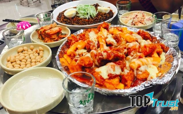 Gà xào phô mai ngon, hấp dẫn