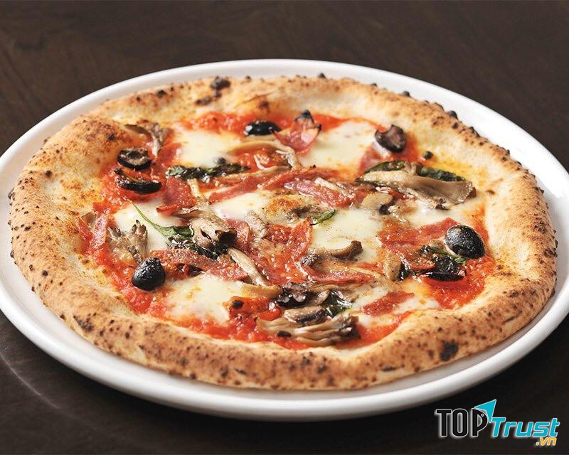 Bánh có nhiều loại nhân để thực khách chọn lựa.