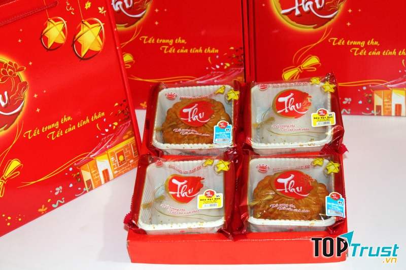 Bánh trung thu Kinh Đô