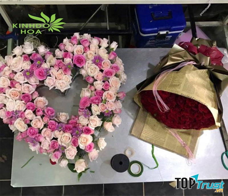 Nếu bạn băn khoăn chưa chọn được mẫu hoa cưới phù hợp thì hãy đến Kinh Đô Hoa để lựa chọn những mẫu hoa cưới đẹp nhất