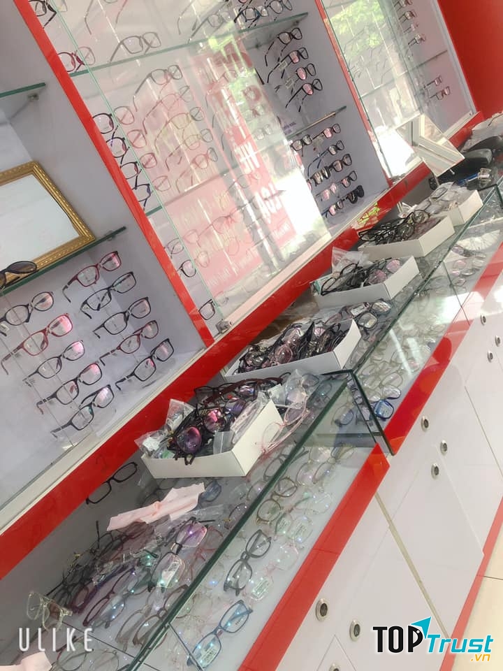 Kính Mắt Đại Việt