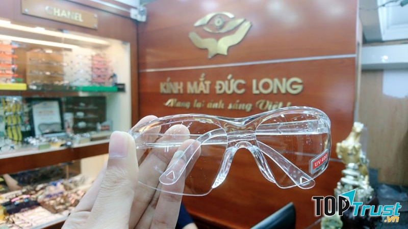 Kính Mắt Đức Long