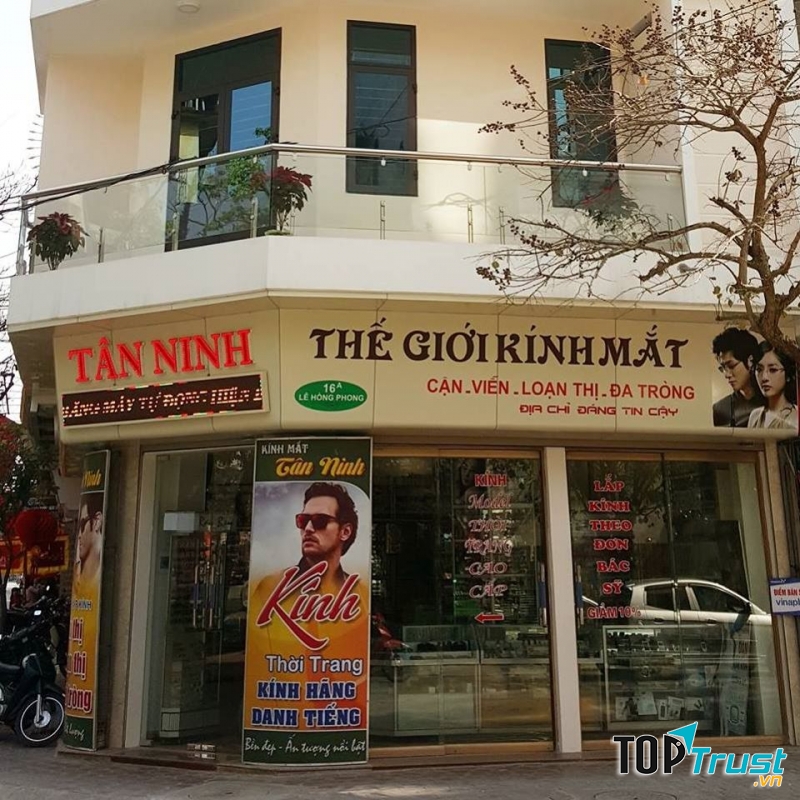 Kính mắt Tây Ninh
