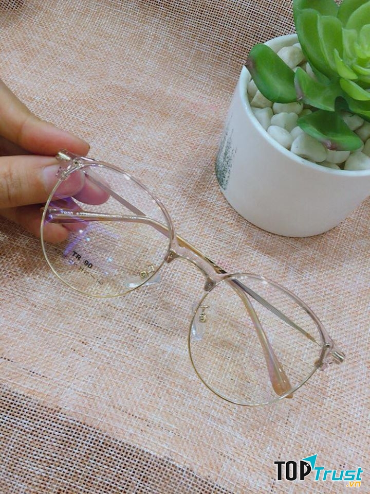 Kính Mắt Việt Hàn