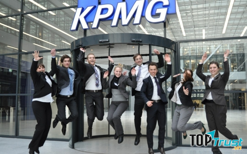 KPMG Việt Nam trực thuộc doanh nghiệp kiểm toán có mức độ uy tín về tuổi đời vào hàng cao nhất toàn cầu