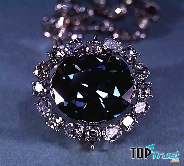 Viên kim cương Hope Diamond trị giá 350 triệu $
