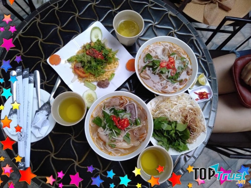 Koi Cà Phê