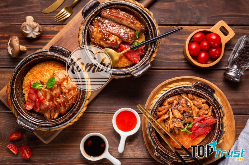 Cơm niêu Singapore Kombo