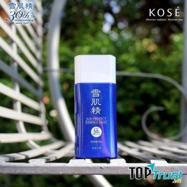 Review chi tiết Kose sekkisei sun protect essence milk